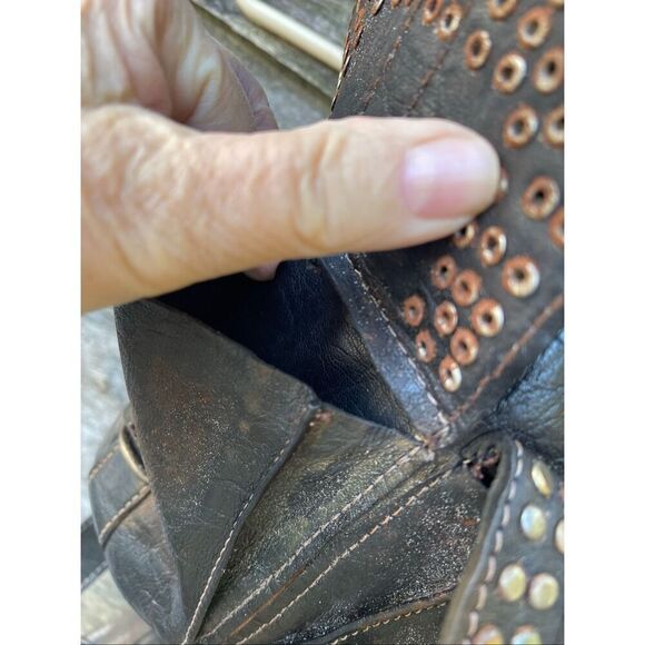 Vintage 70’s leather studded buckles backpack main image 7